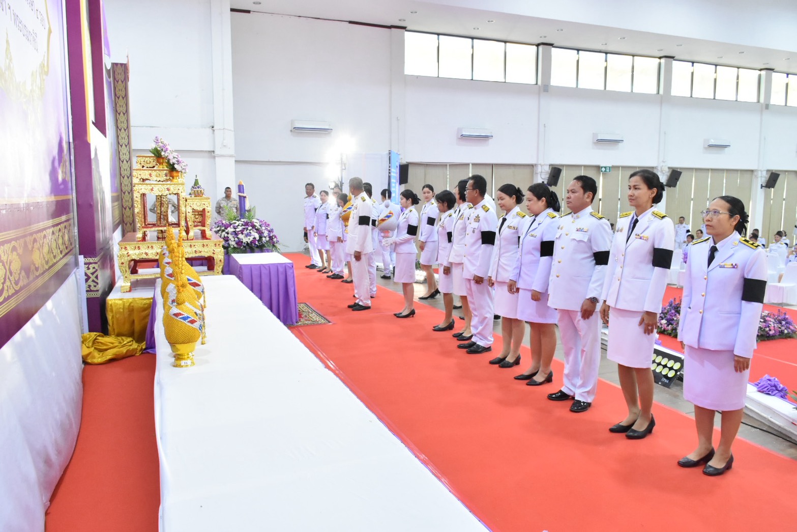 title - ส.ป.ก.อำนาจเจริญ ร่วมพิธีลงนามถวายพระพรชัยมงคล เจริญพระพุทธมนต์และทำบุญตักบาตร ถวายเป็นพระราชกุศล เนื่องในโอกาสวันเฉลิมพระชนมพรรษา สมเด็จพระนางเจ้าฯ พระบรมราชินี 